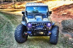 totl_jk_hood_42_tires