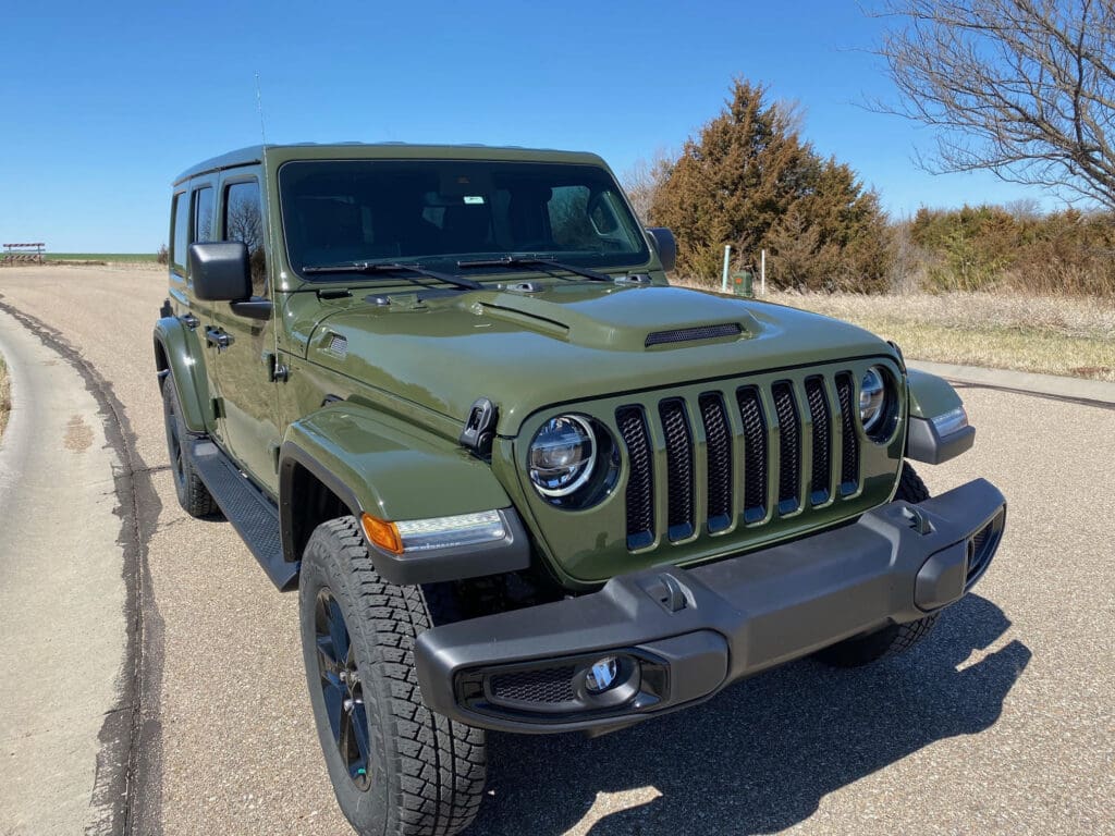 Jeep Wrangler Heat Expulsion Hood